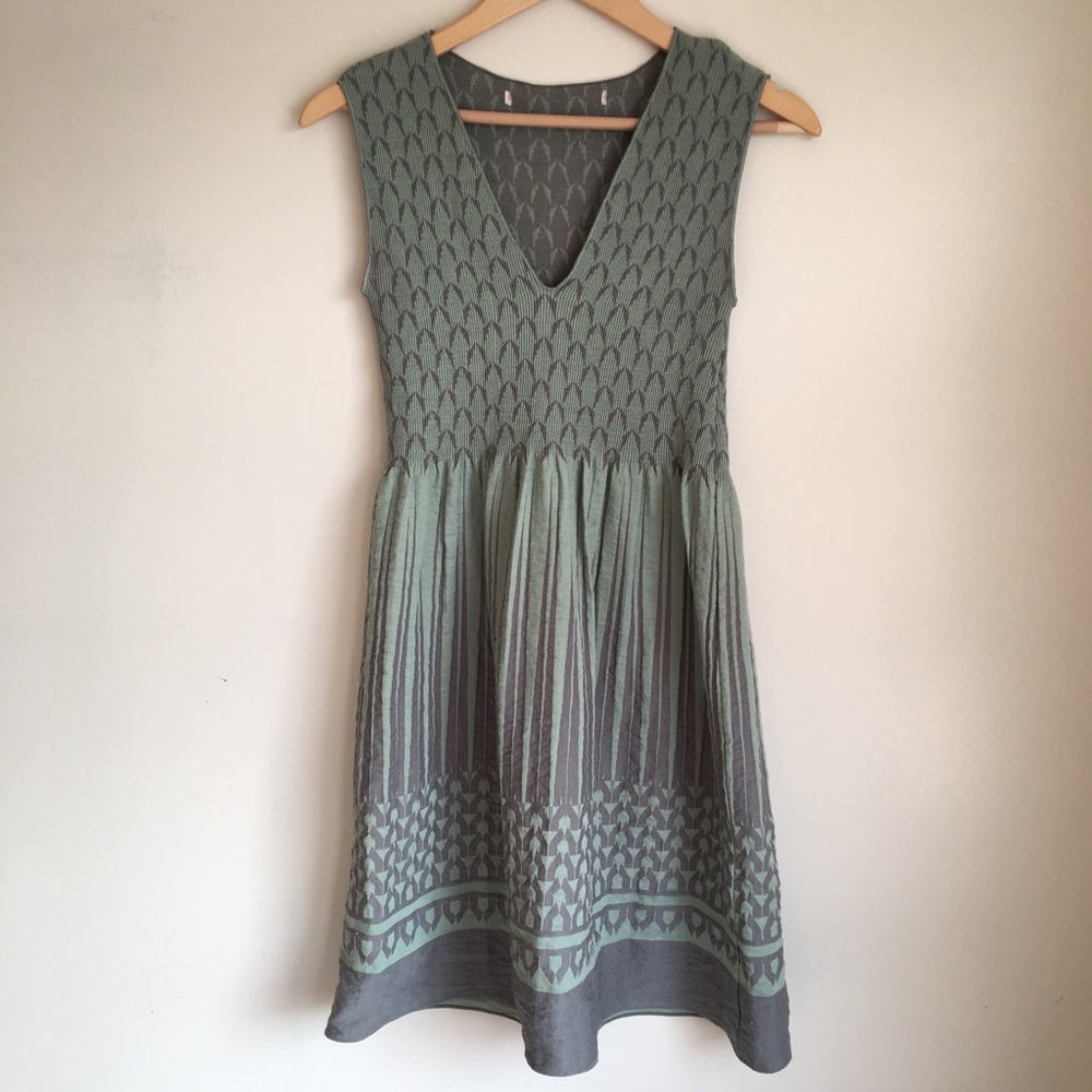 Studio M Green Sleeveless Smocked Printed Dress